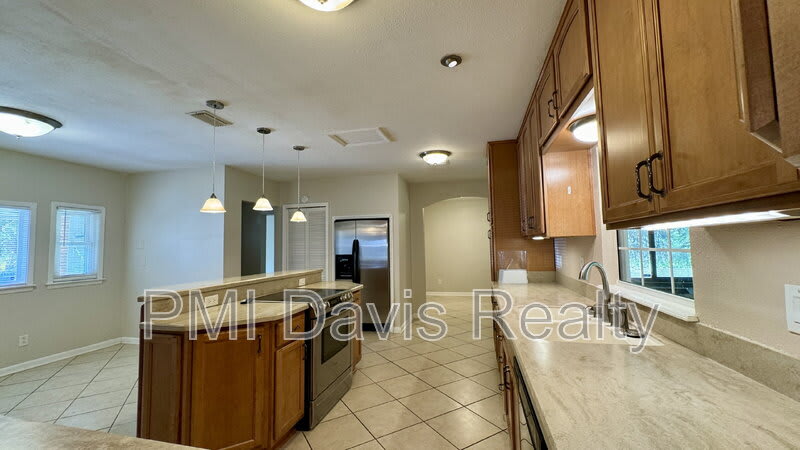 2543 Holly Point Rd W – photo 4