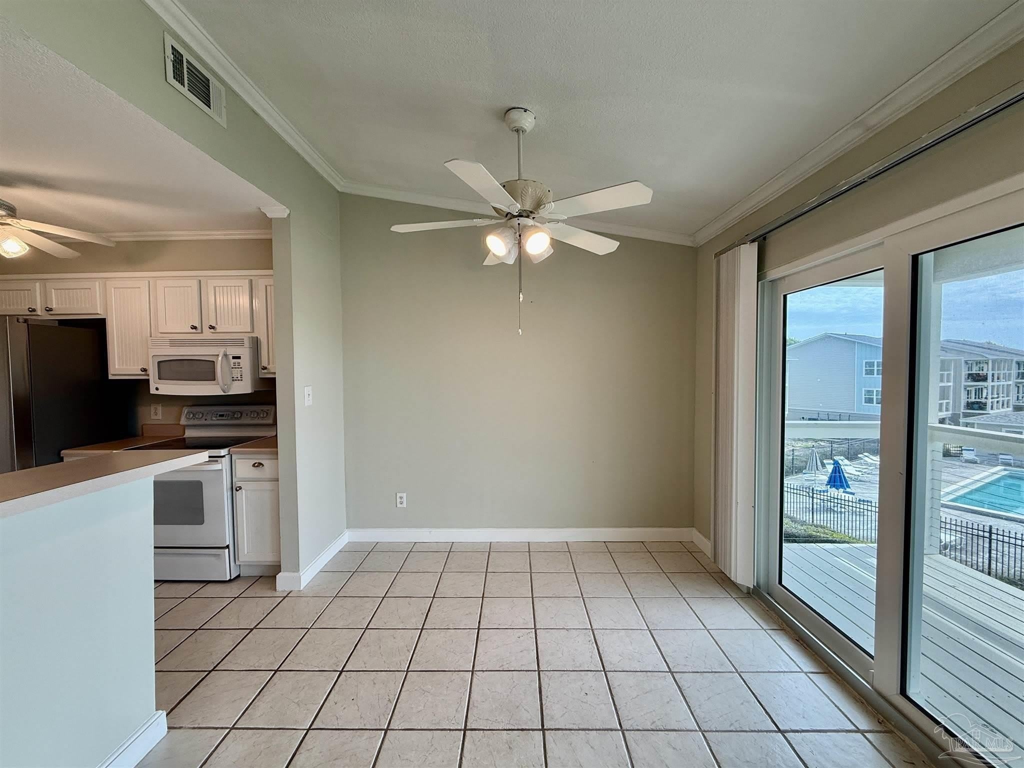 200 Pensacola Beach Rd – photo 2