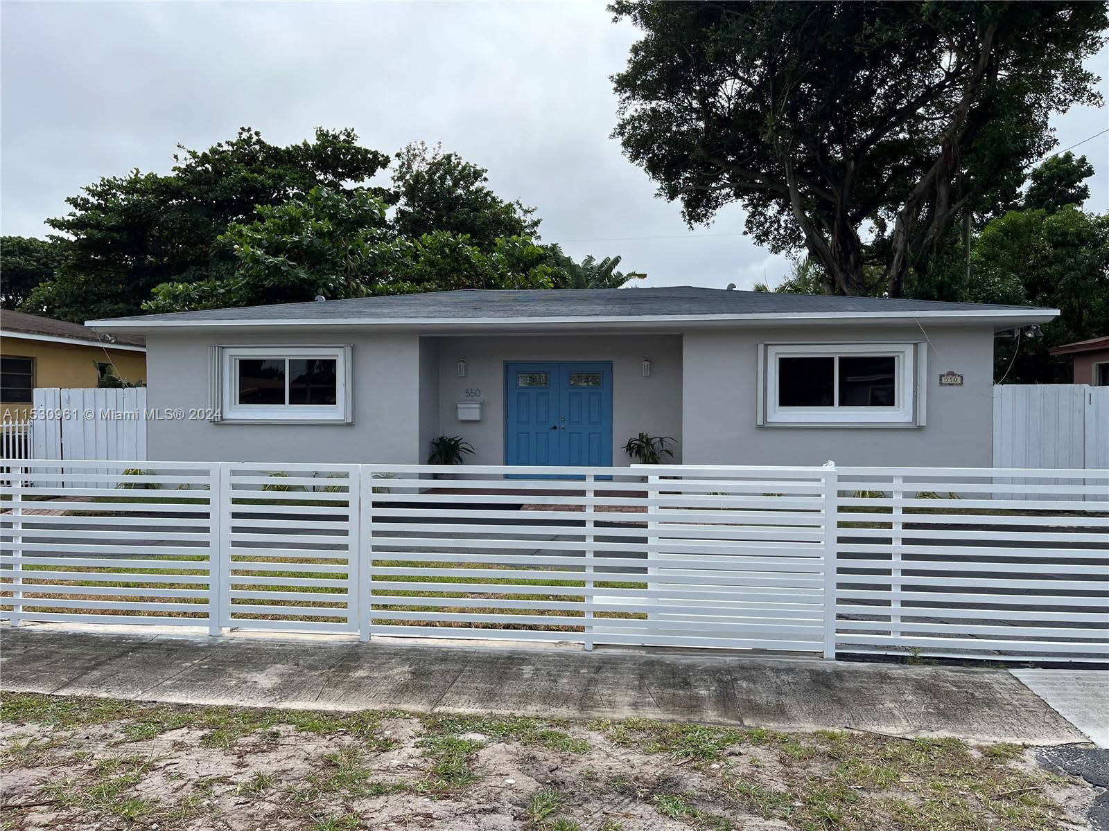 550 Northeast 174th Street – photo 2