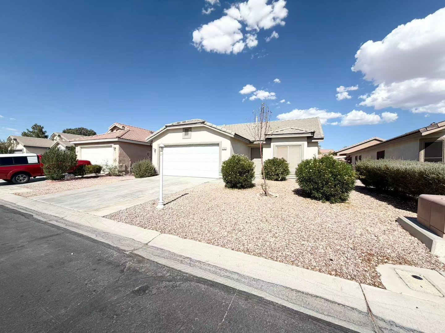 2732 Echo Springs St – photo 3