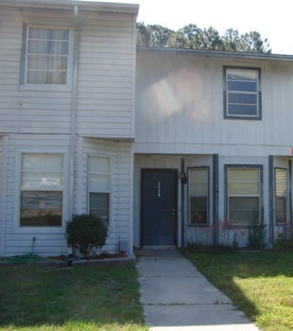 Large Townhome W Master Balcony Convenient To Tyndall Afb 1 2 Off Security Deposit For A D Military – photo 1