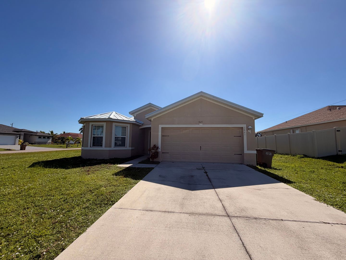 Single Family Home In Cape Coral – photo 2