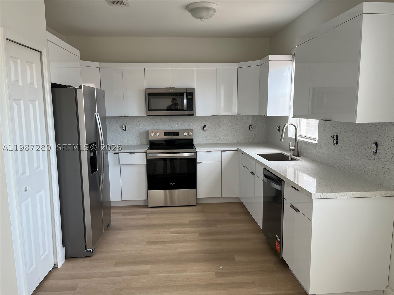 27501 SW 138th Ave – photo 2