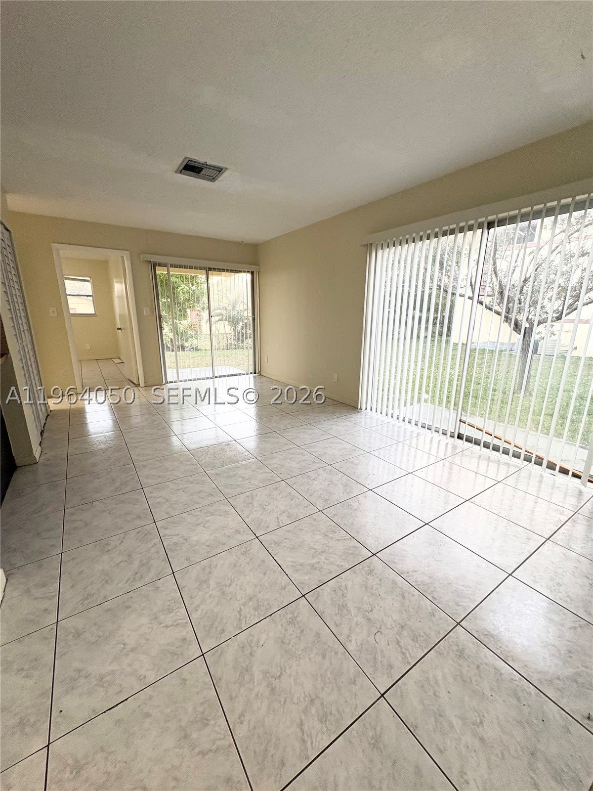 813 Sw 10Th St – photo 2