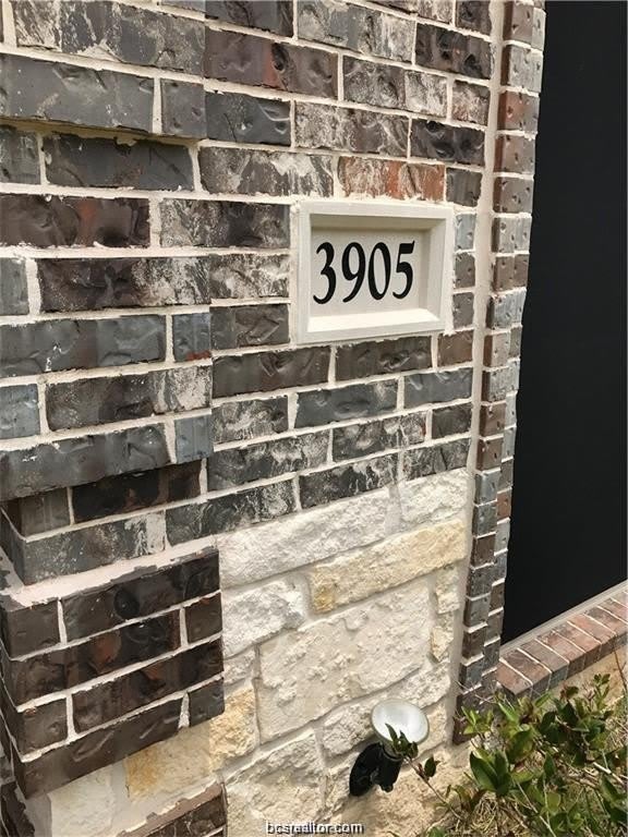 3905 Tournay Lane – photo 2