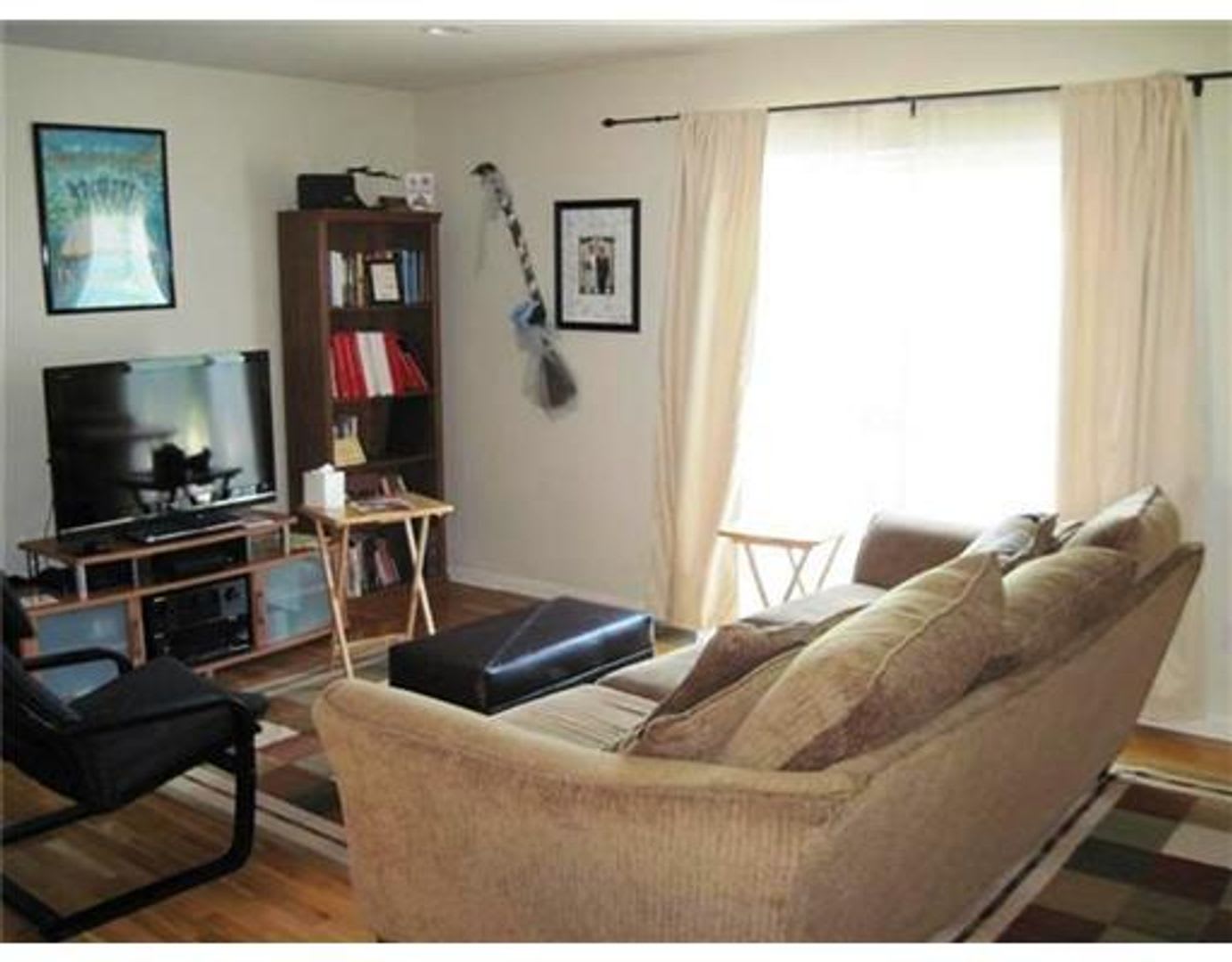 2 Bedrooms 2 5 Bathrooms 1 Car Garage Immediate Occupancy – photo 2