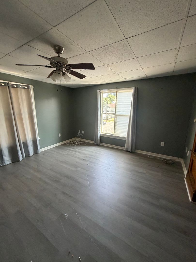47 Yale St, Gloversville, NY 12078 – photo 2