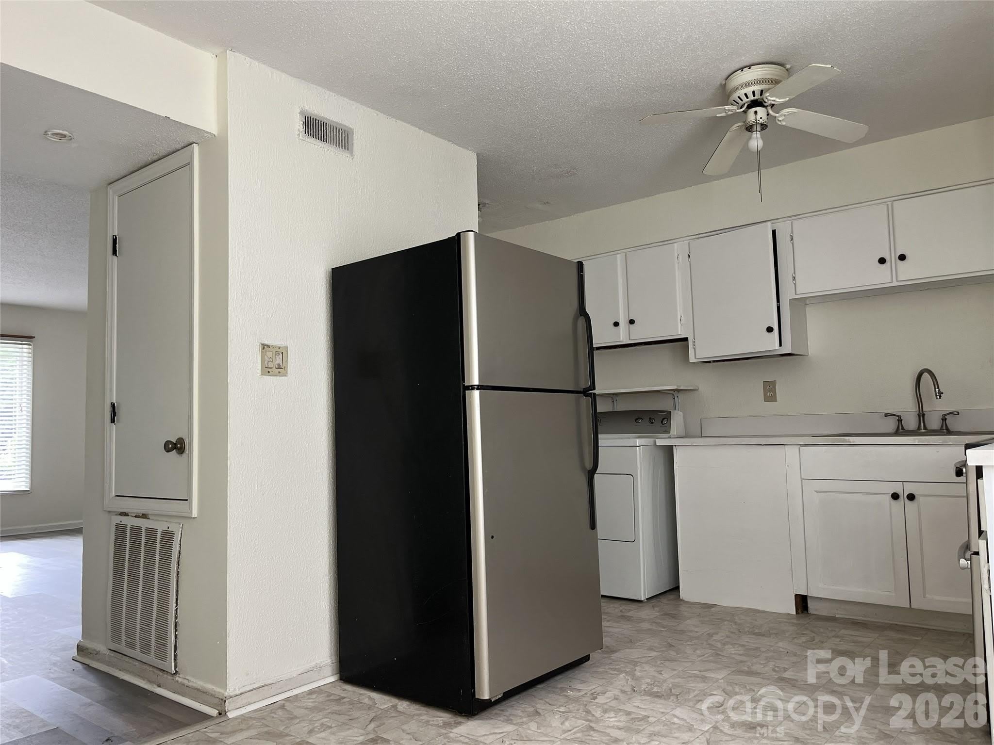 1911 Smoke Ridge Court – photo 4