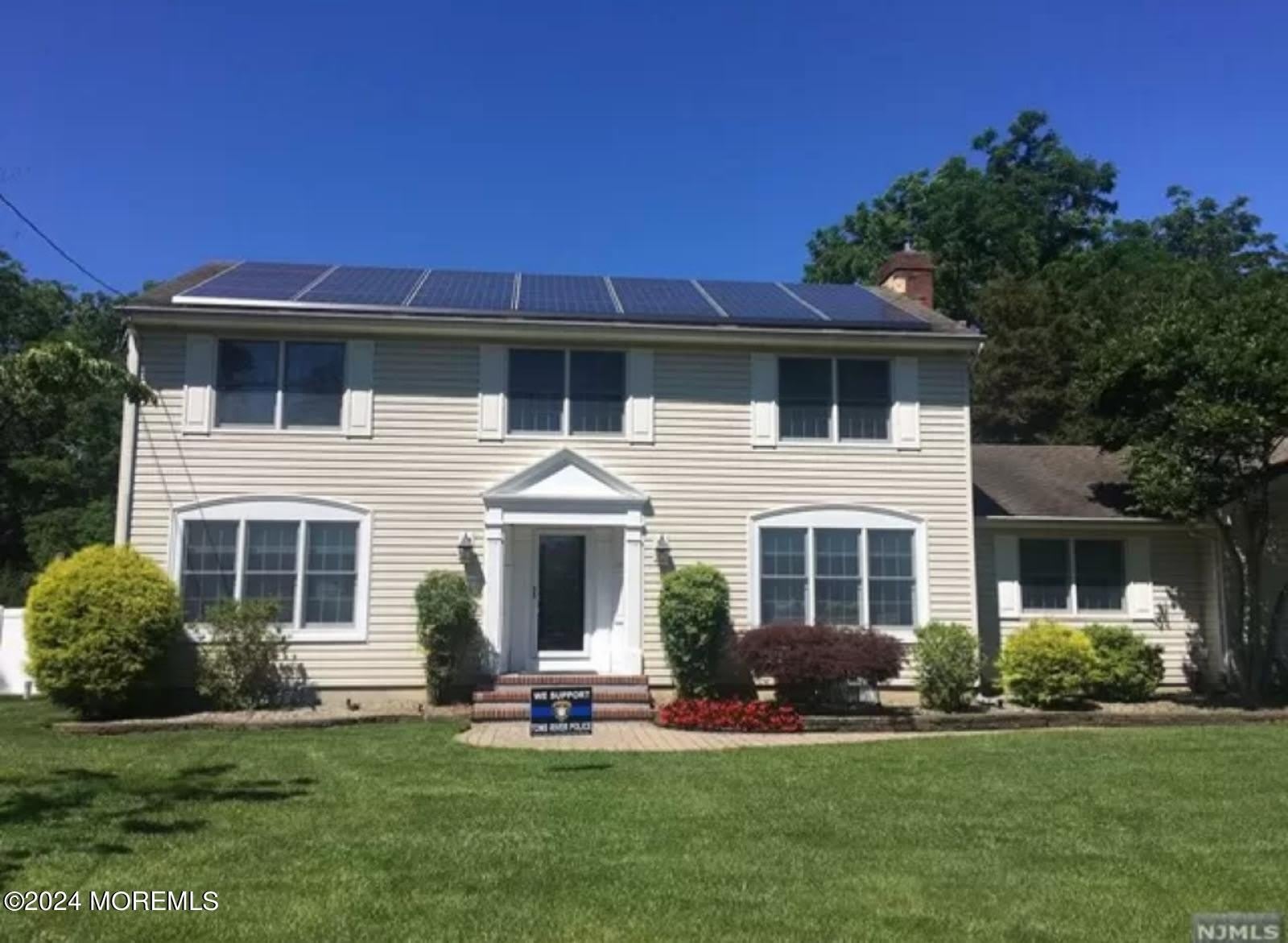 1578 N Bay Avenue – photo 2
