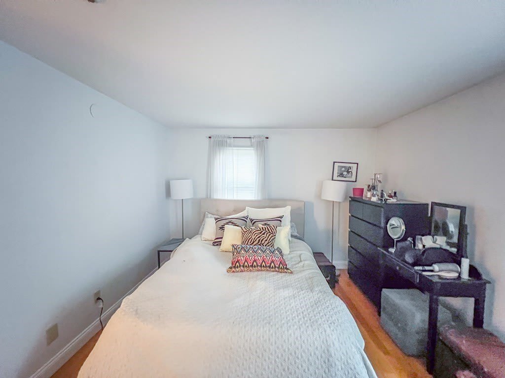 18 Germain Ave – photo 4