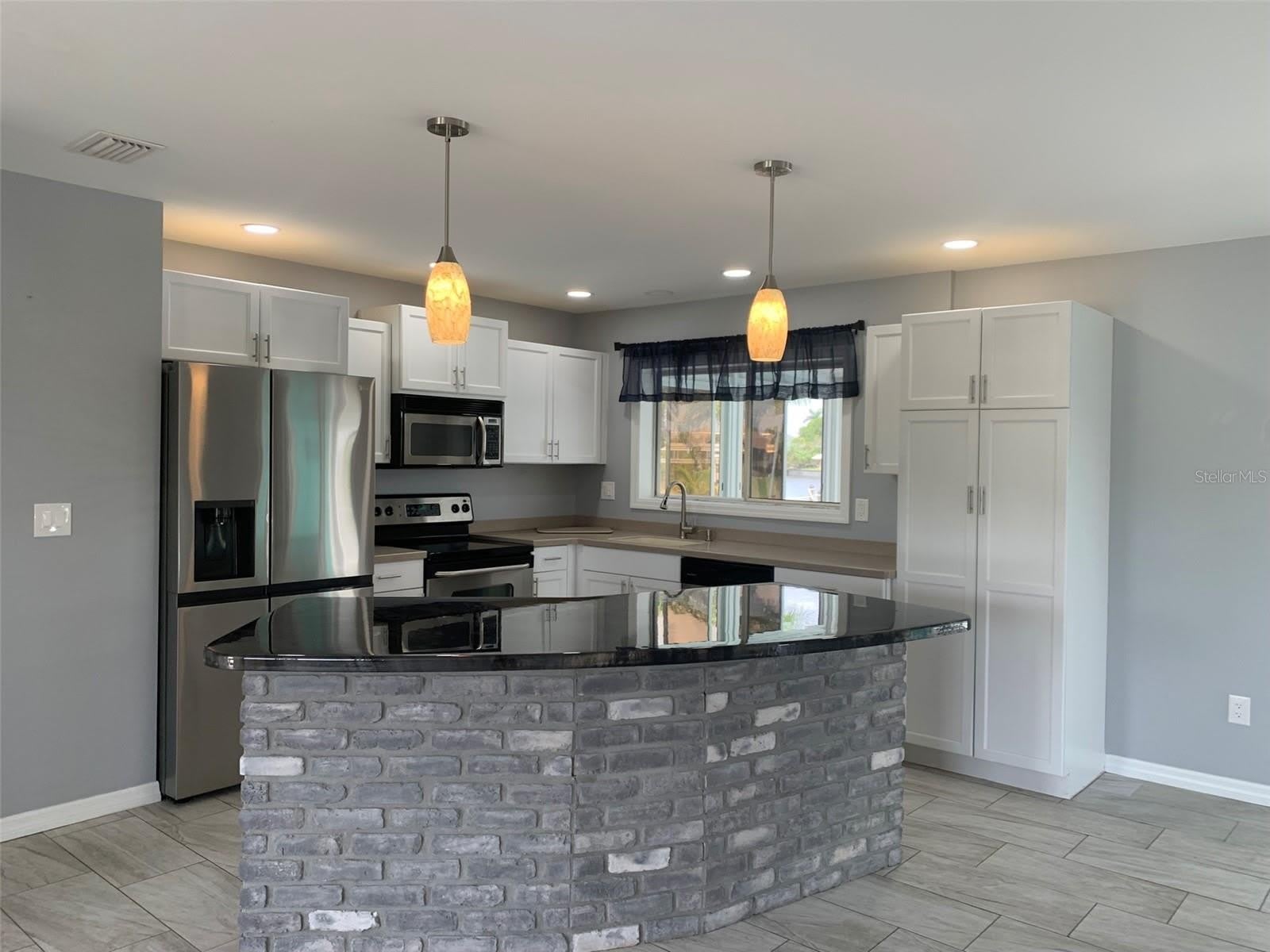 9500 ATTICA Circle – photo 5