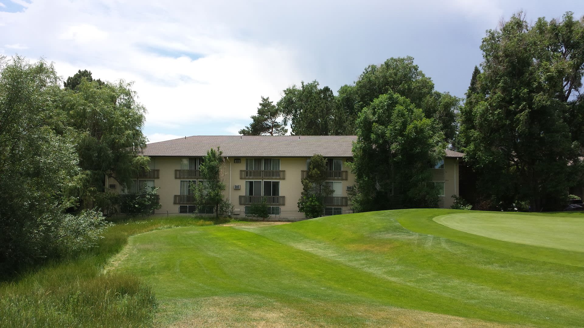 The Ashcroft-A: 1-Bed/ 1-Bath Newly Remodeled! – photo 2