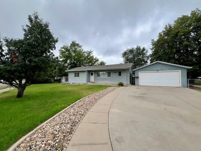 2125 Stirling St – photo 1