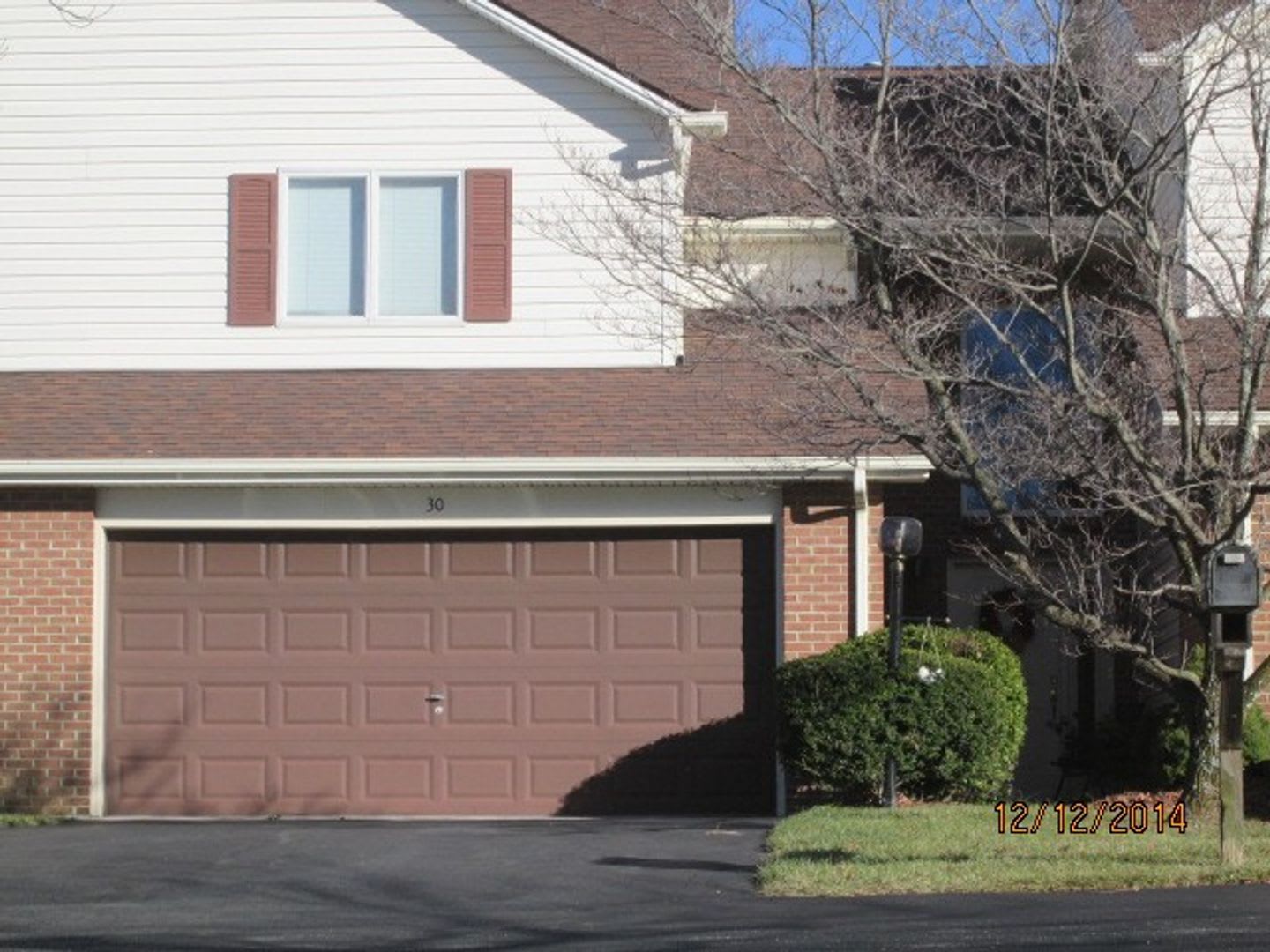 2 Bedroom 2 5 Bath Townhouse With Loft 2 Car Garage – photo 1