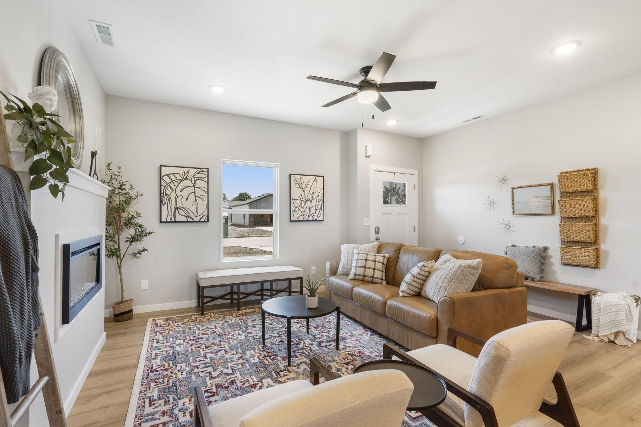 660 W Forest Street – photo 4