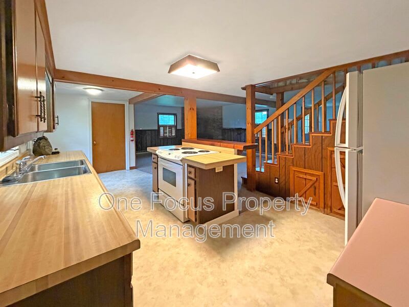 255 Rawle Street – photo 5
