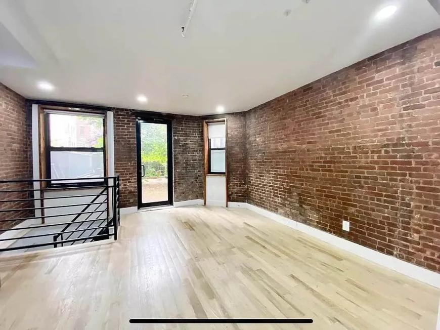 52 Hamilton Place – photo 5