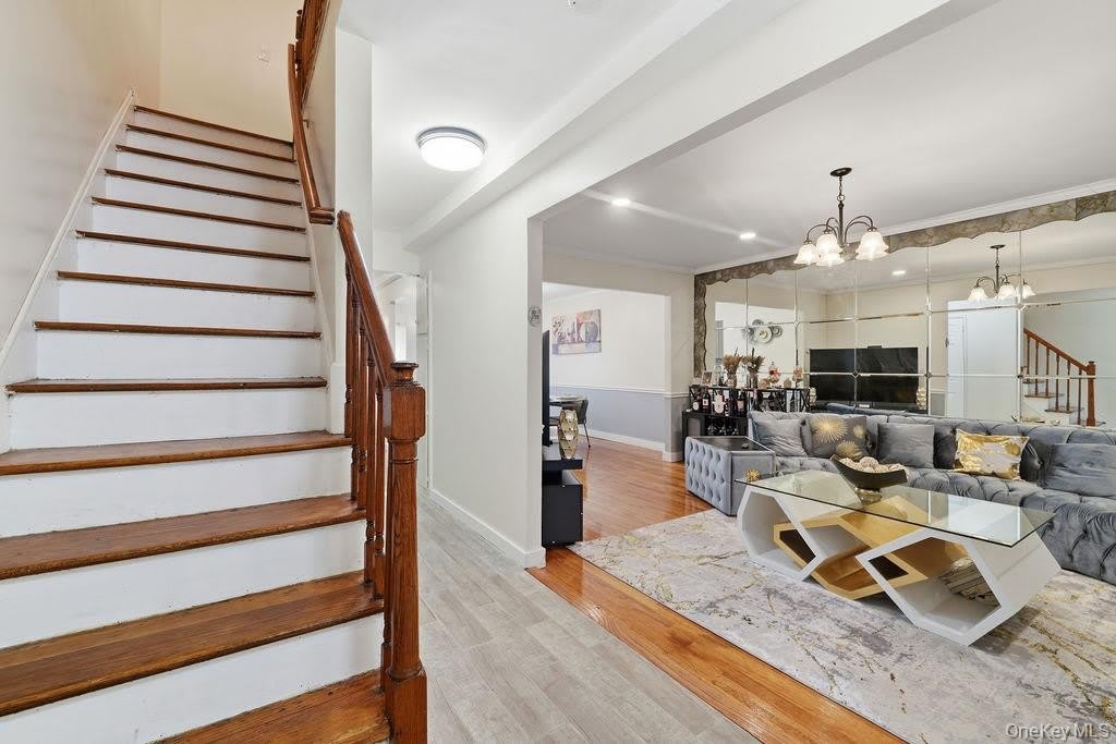 238 E 88th Street – photo 3