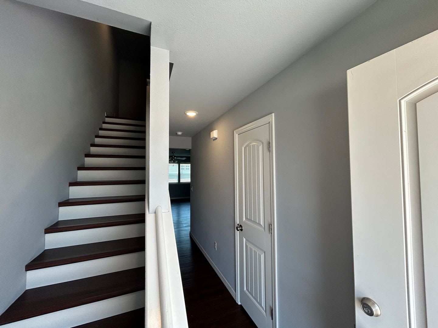 Townhouse with Garage – photo 3