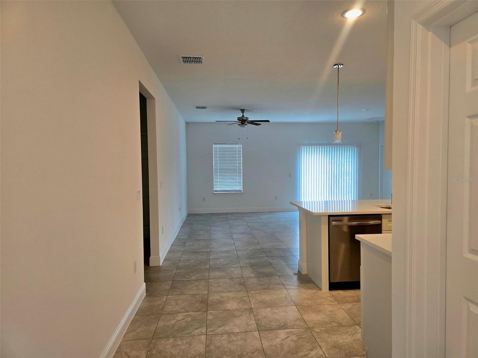 208 Locust Pass – photo 3