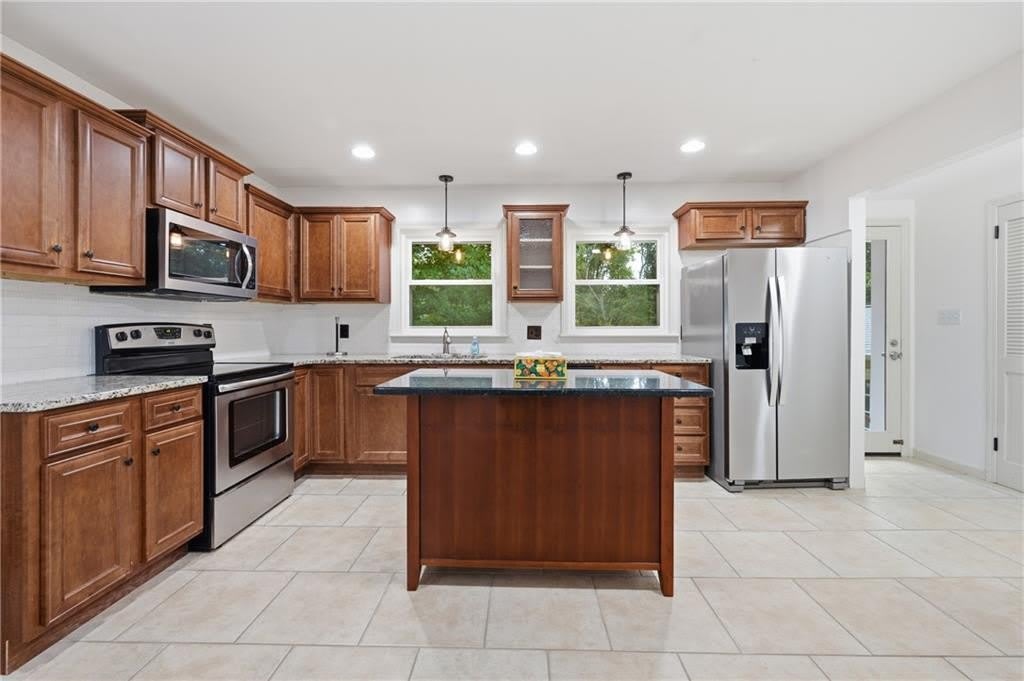 1171 Starline Drive SE – photo 3