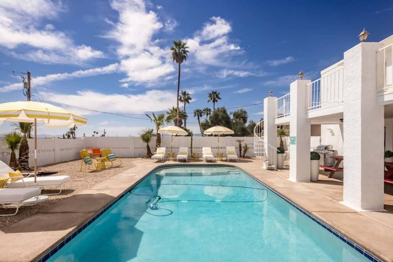 2906 Castaway Drive – photo 1