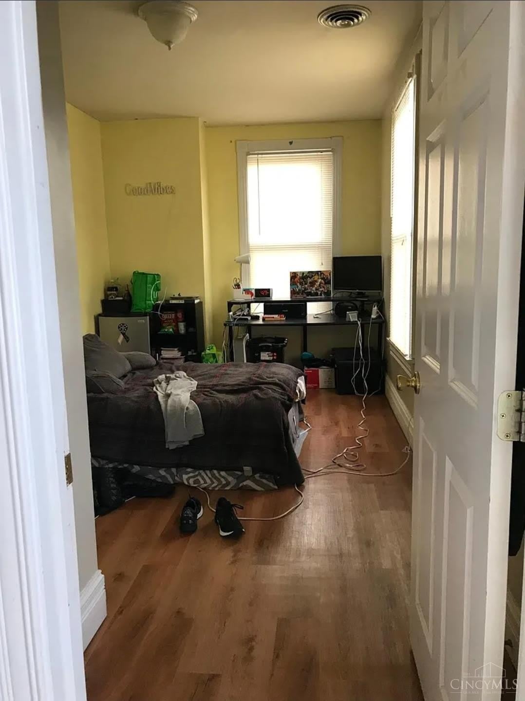 225 E University Avenue – photo 4