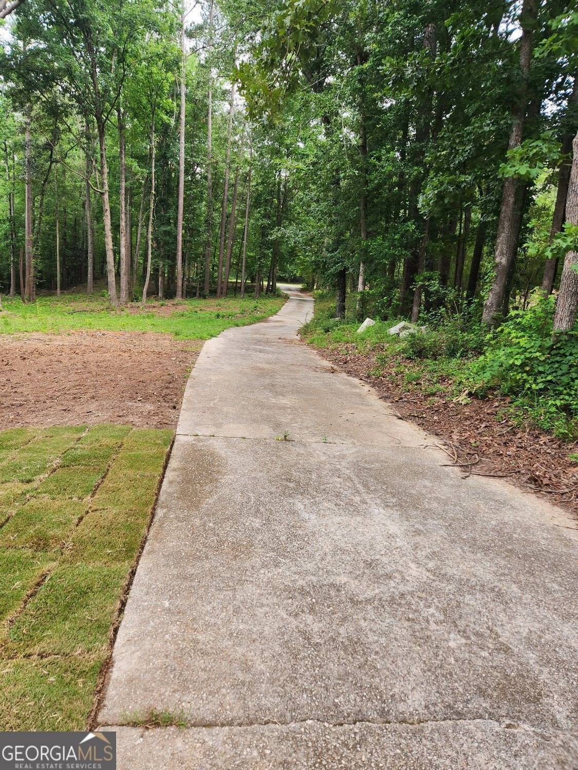 130 Sandy Drive – photo 2