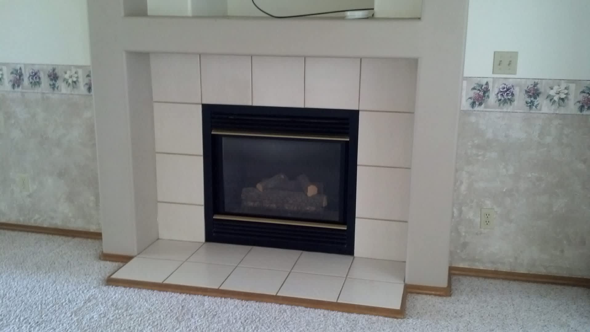 Ranch Style Home w/ Finished Basement – photo 3