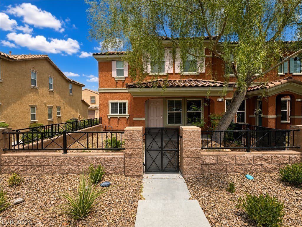 3188 MIST EFFECT Avenue – photo 1