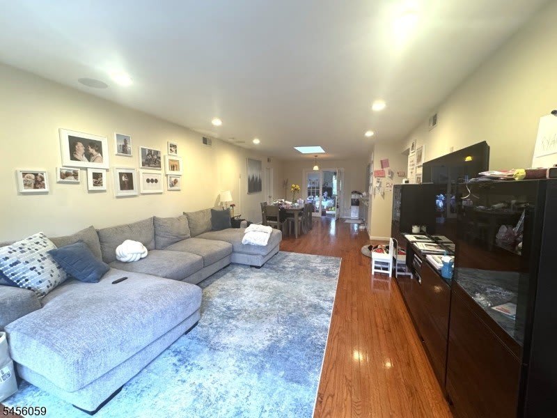34 Tower Rd – photo 2