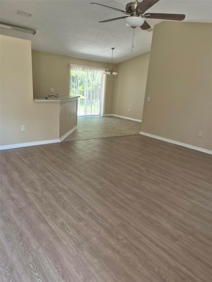 7 ROLLAND Lane – photo 5