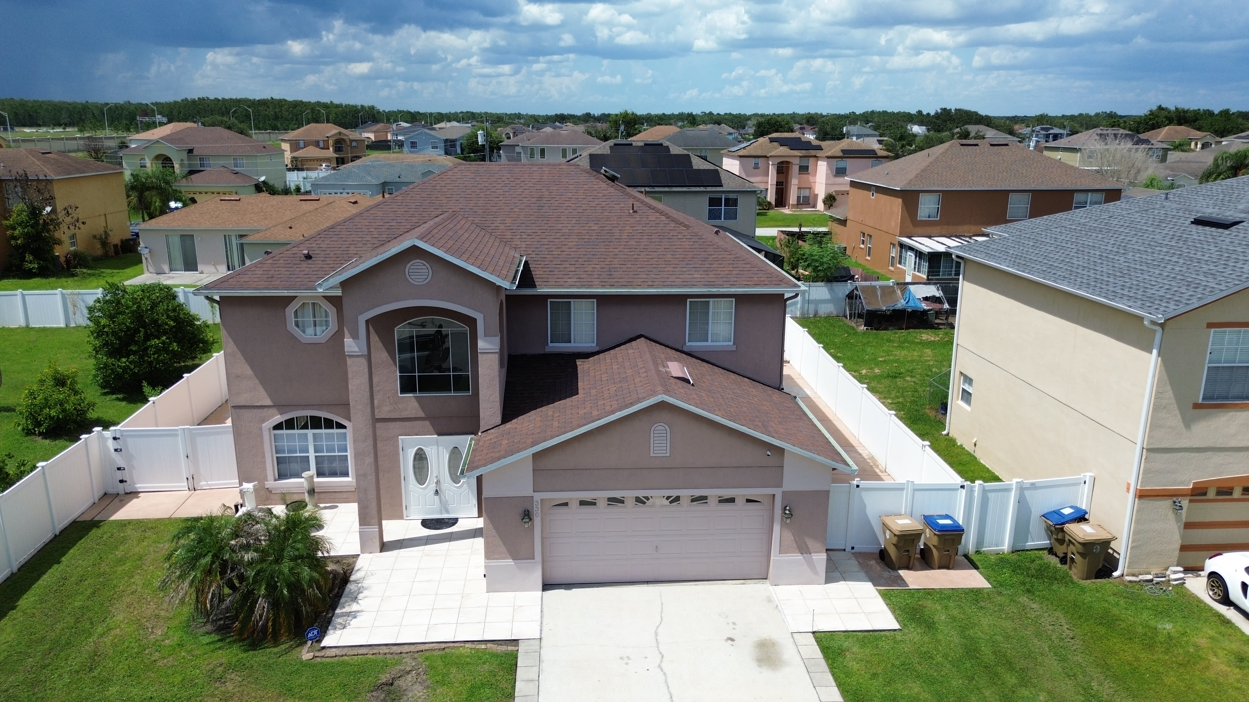 330 Aldershot Ct – photo 1