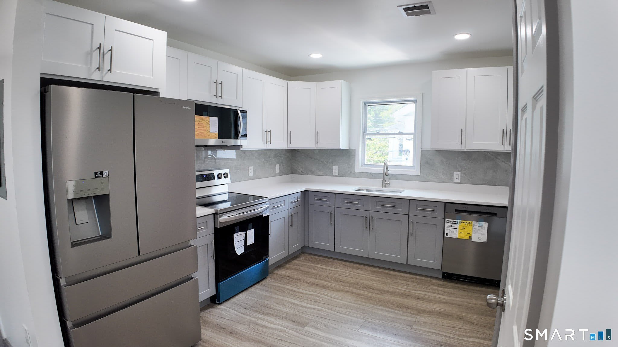 128 Jewett Street – photo 2