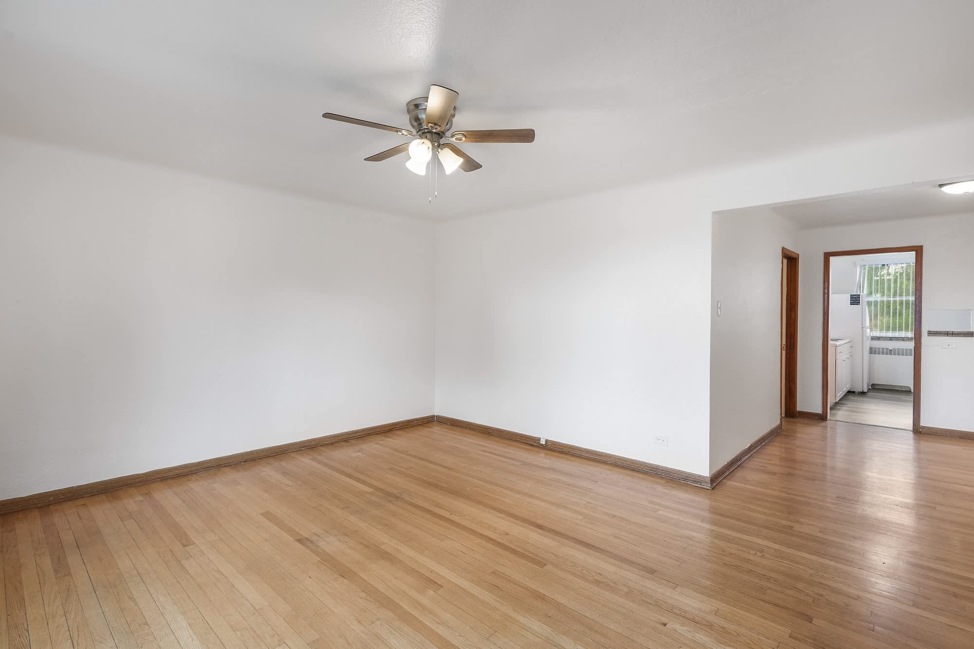 Josephine Apartments – photo 2