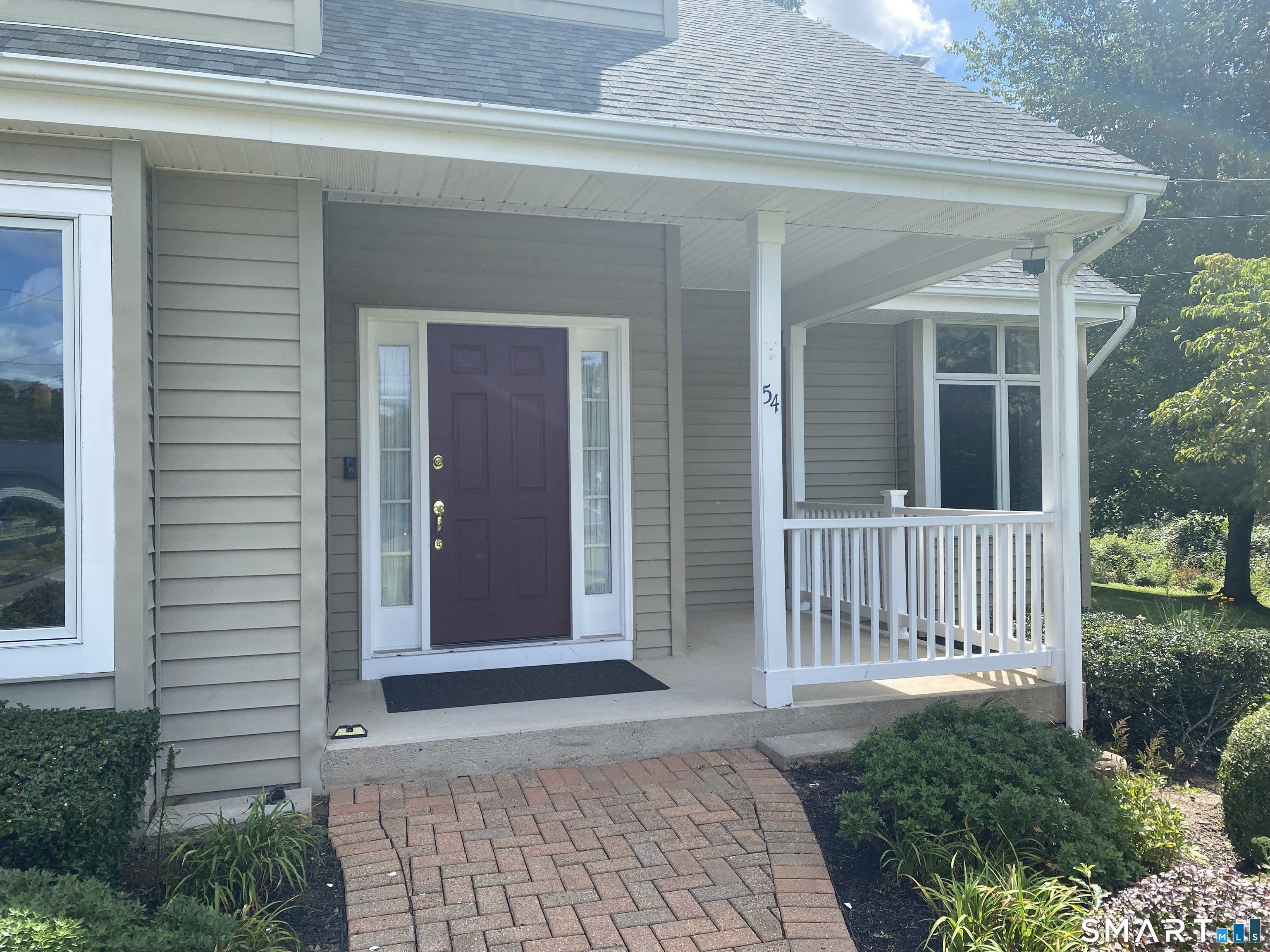 54 Winchester Drive – photo 3