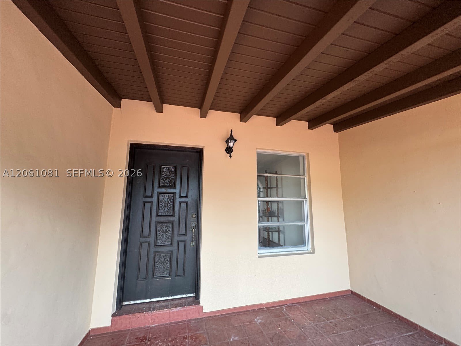 2524 SW 6th St – photo 3