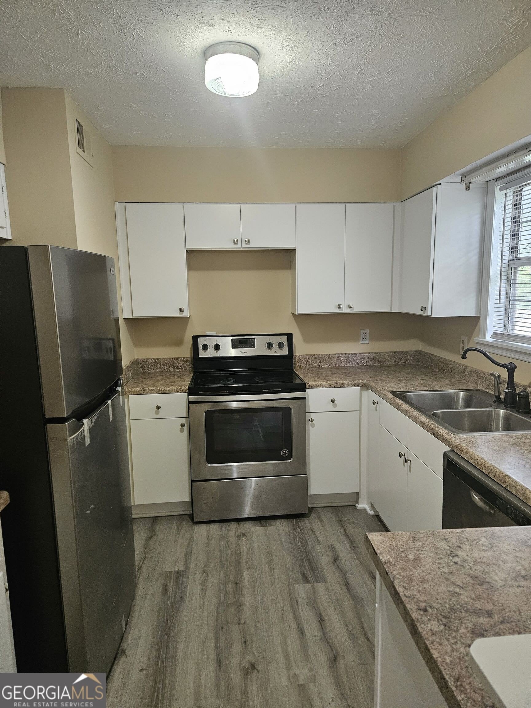 2096 Hilda Burns Place – photo 4