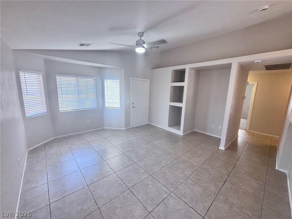 4912 WHISPERING SPRING Avenue – photo 5