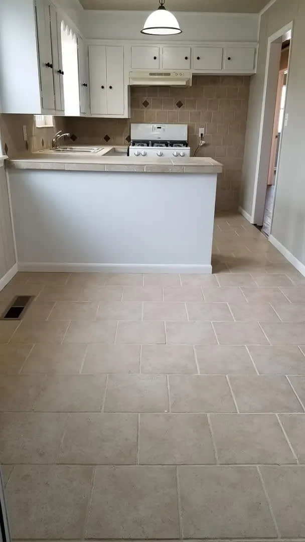 Cozy Remodeled 3 Bedroom in Owasso – photo 4
