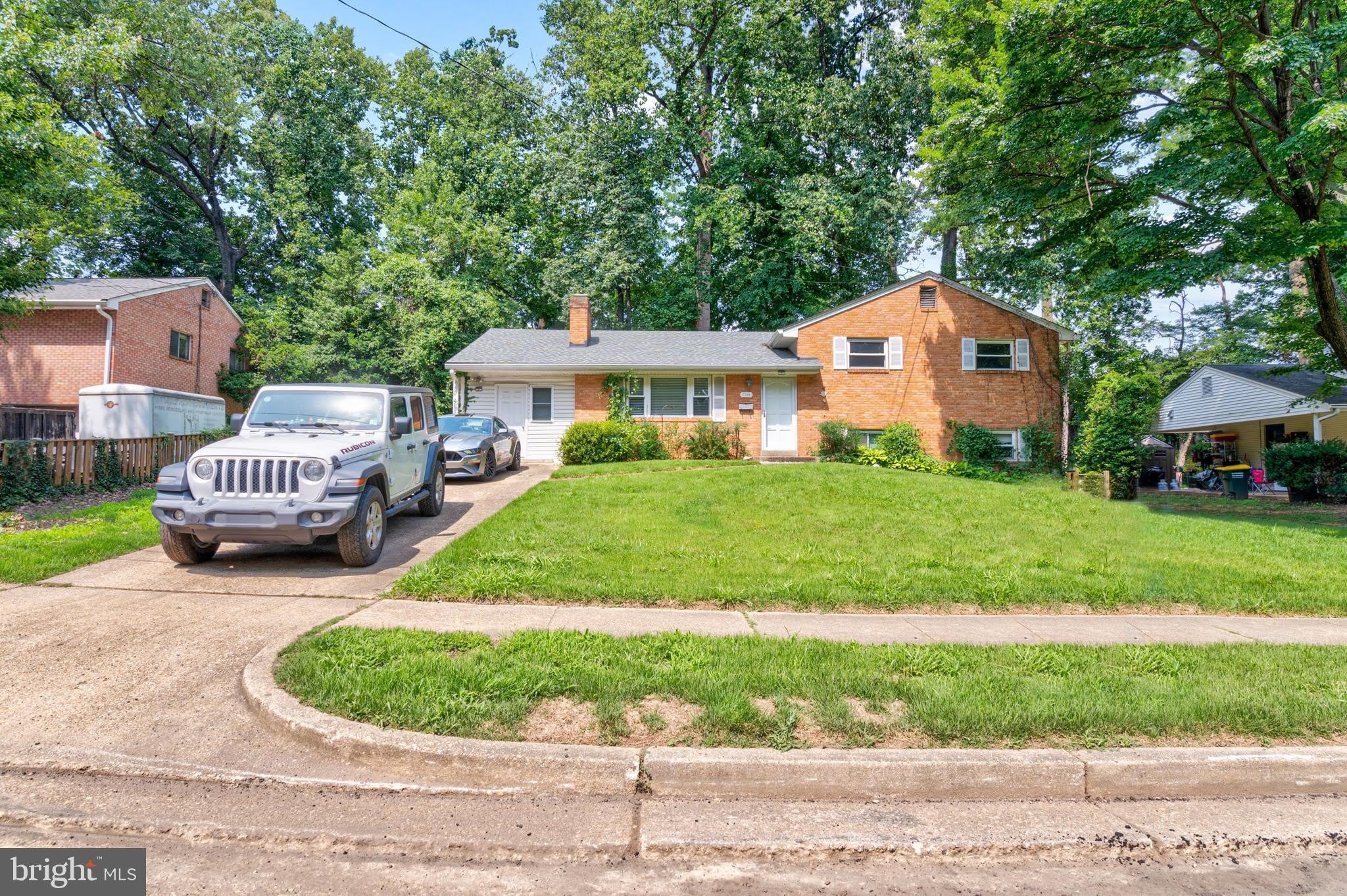7708 VICEROY Street – photo 1