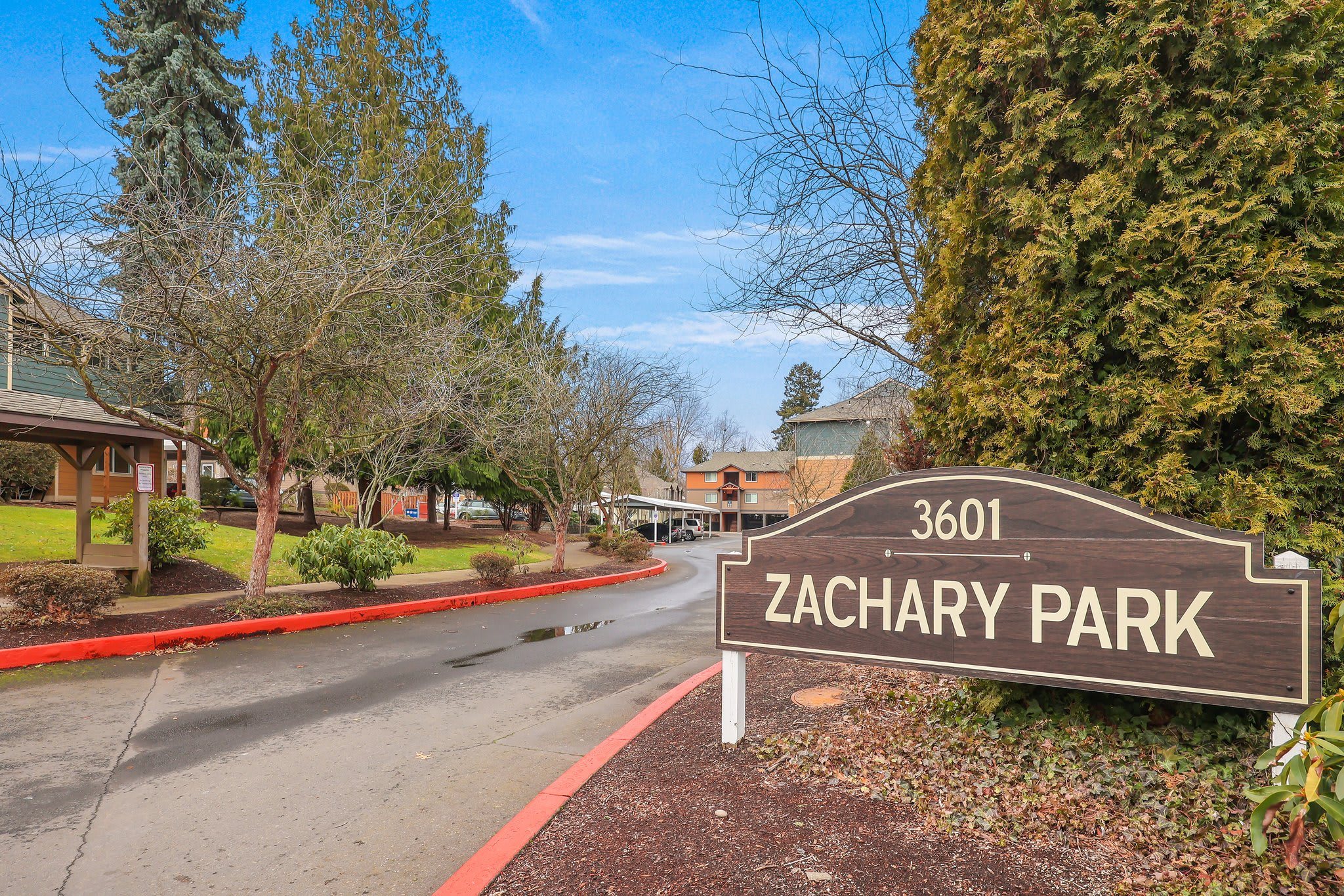 Zachary Park – photo 1