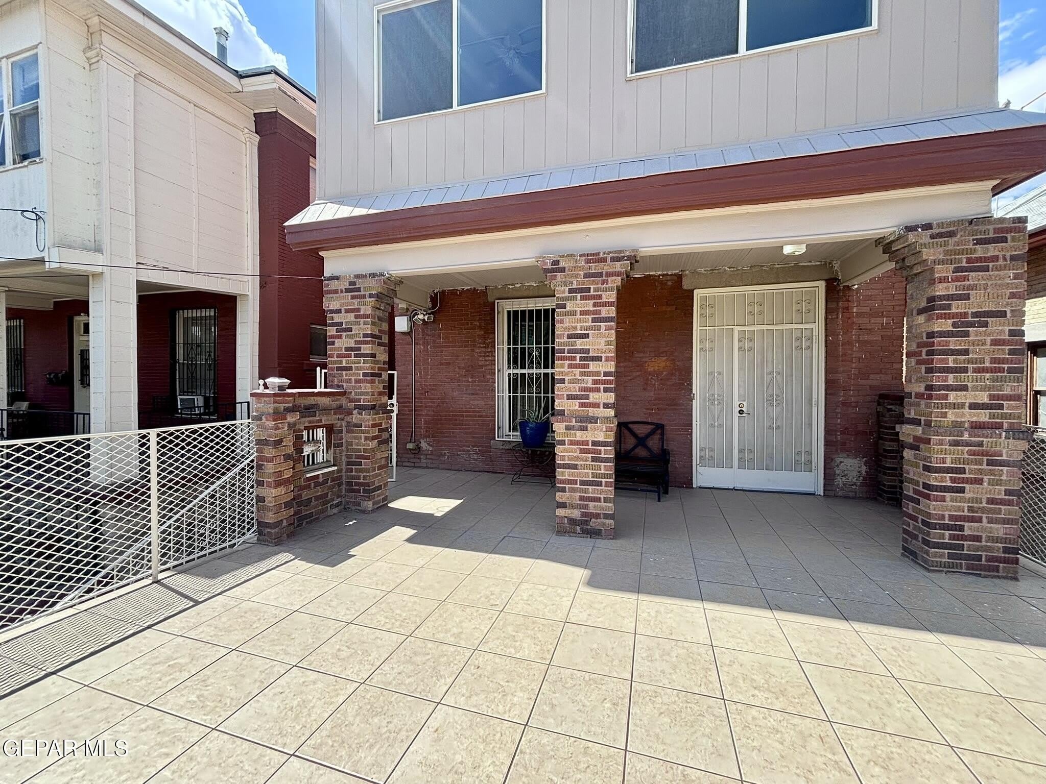 215 W RIO GRANDE Avenue – photo 2