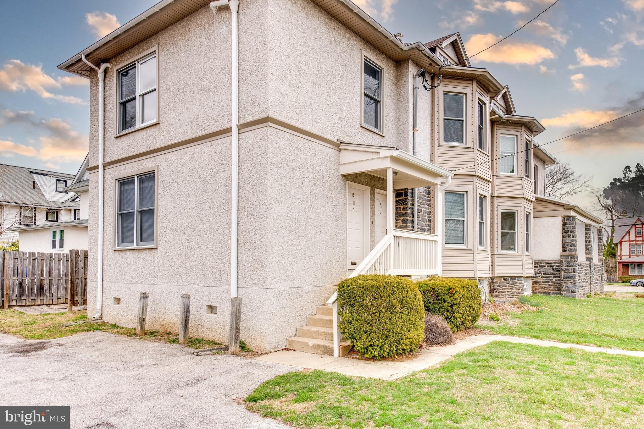 700 DARBY Road – photo 4