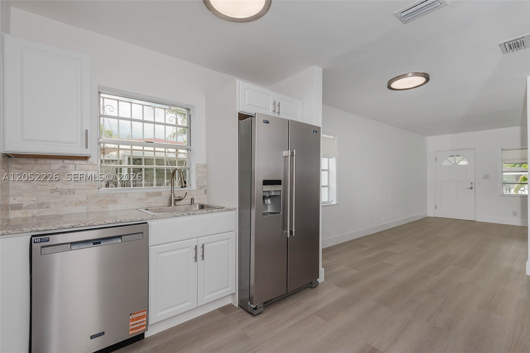 100 SW 58th Ave – photo 2