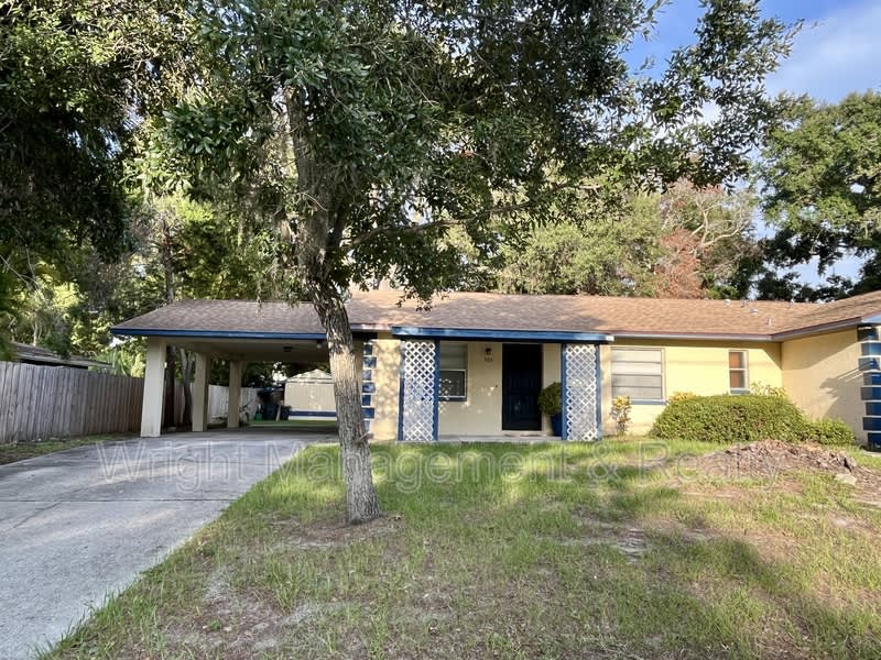 705 Bayou Avenue – photo 1