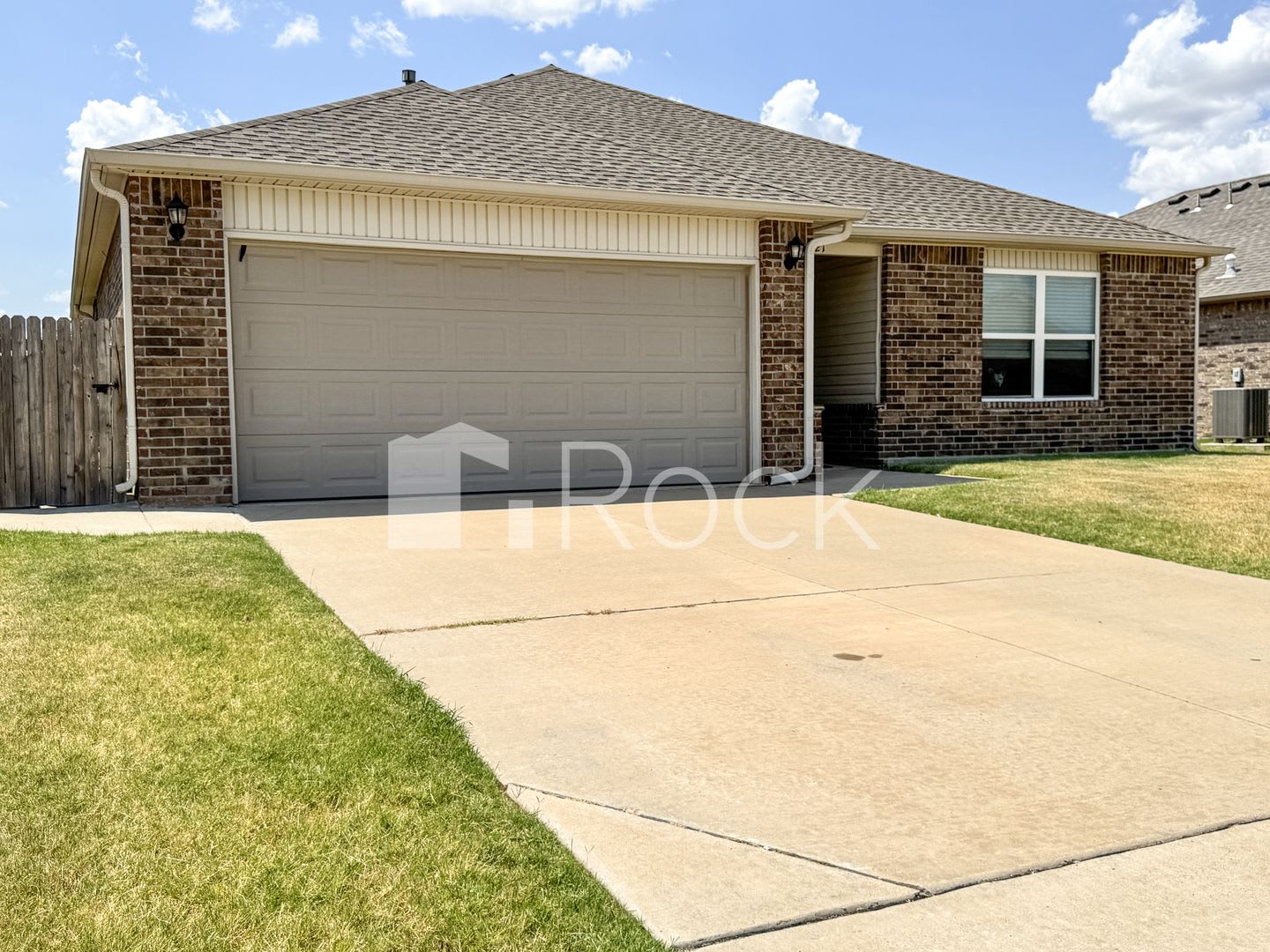 3 Bedroom Home in Newcastle – photo 2