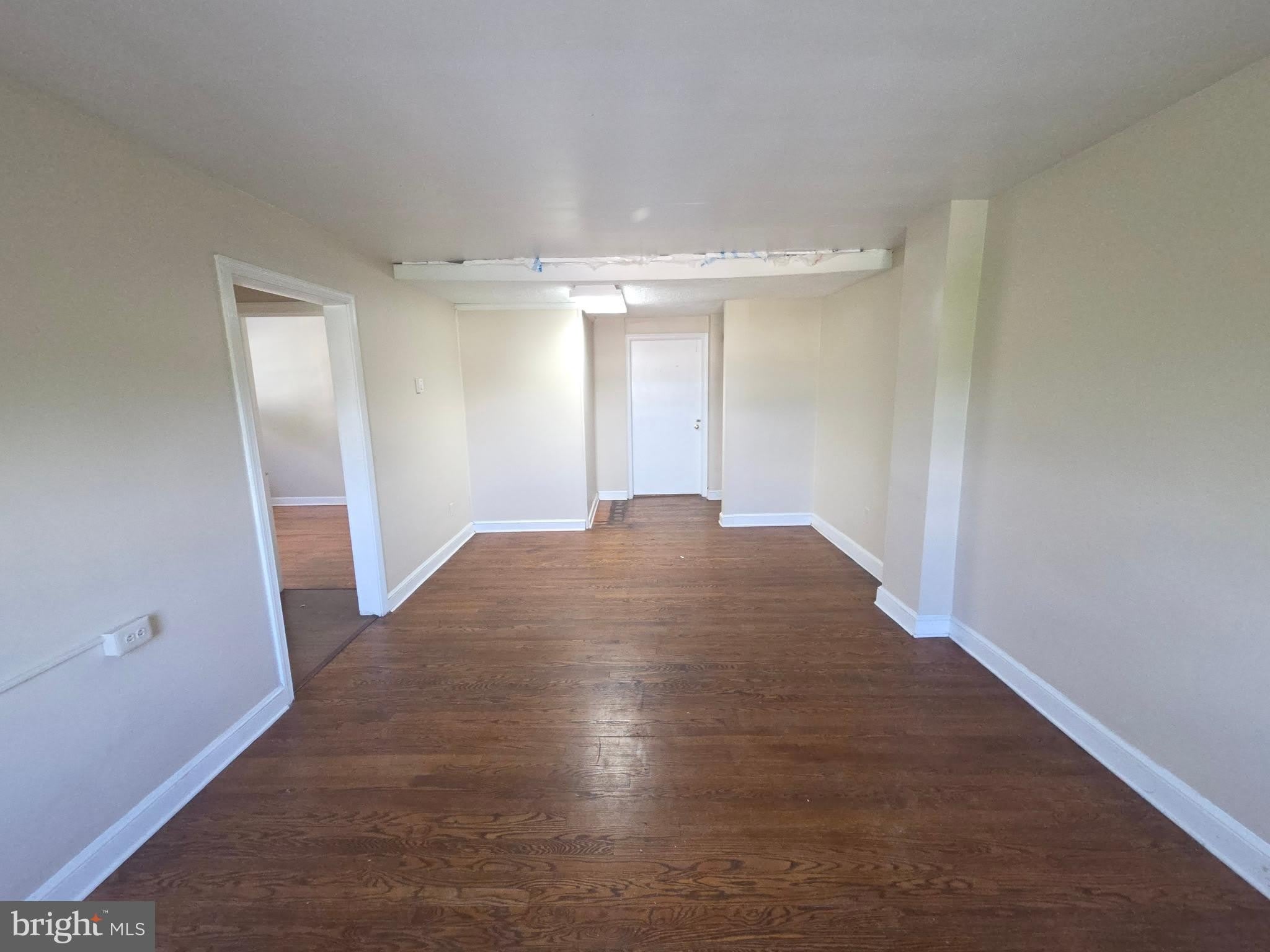 9863 Main Street – photo 2