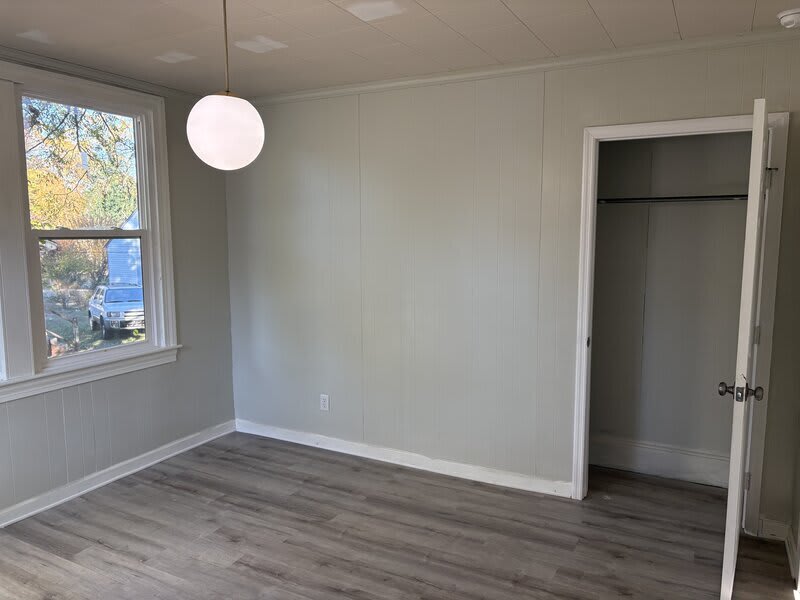 225 Poplar St – photo 5