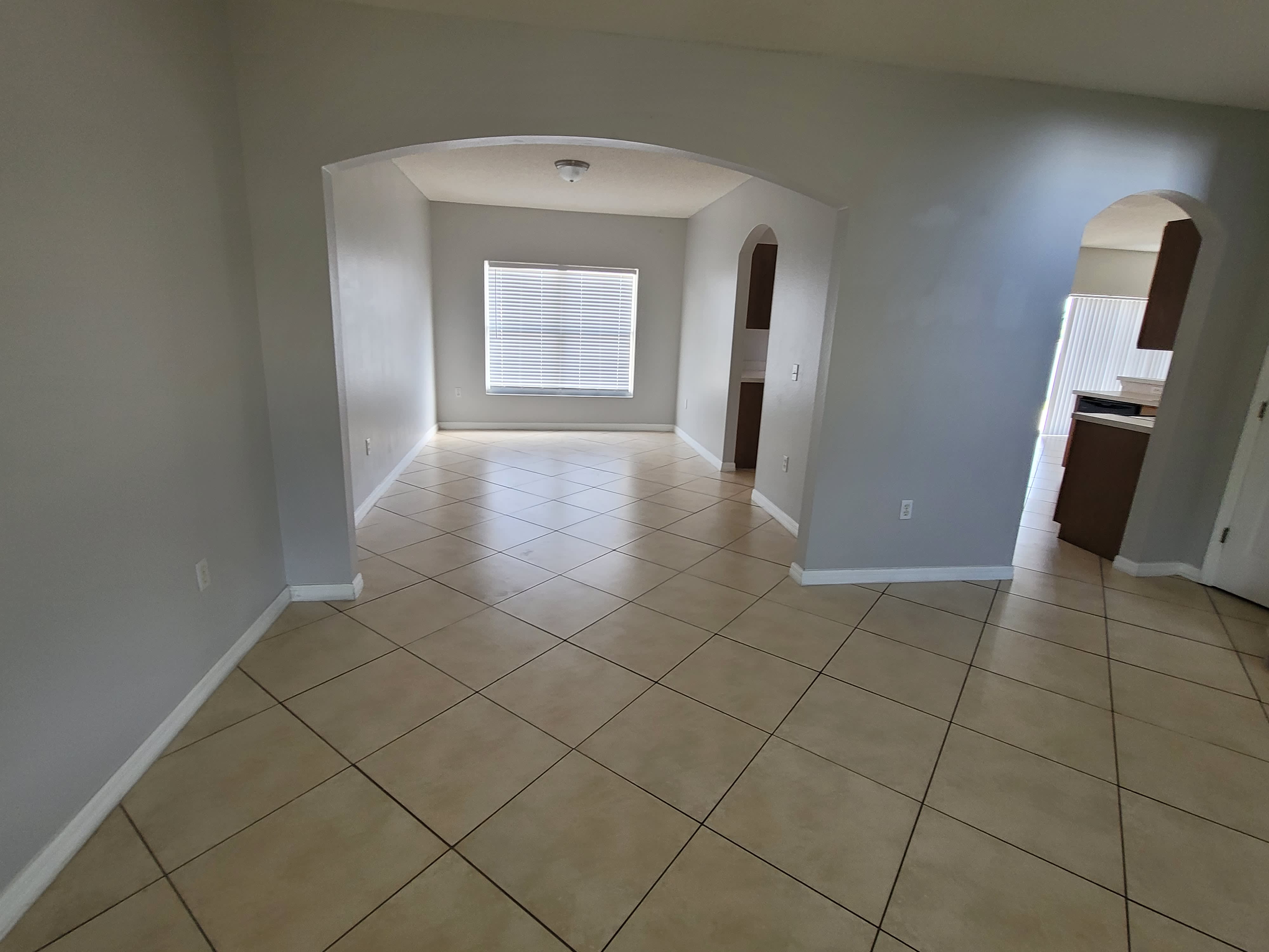 319 Alegriano Ct – photo 2